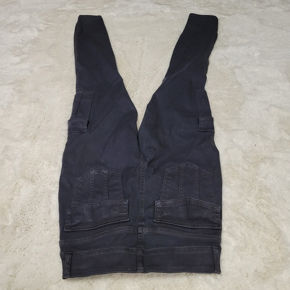 New SPANX Stretch Twill Ankle Cargo Hi Waist pants Washed Black Size S - Picture 7 of 8
